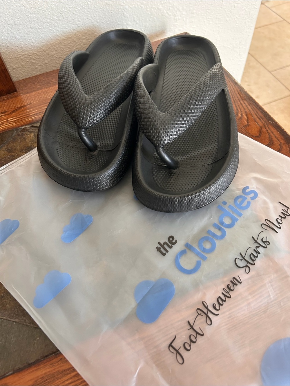 Walk Away The Pain Cloudies™ Comfort Flip Flops - Black